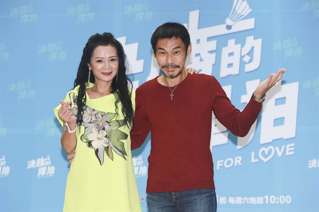 夏靖庭、高欣欣出席《決勝的揮拍》首映會。（粘耿豪攝）