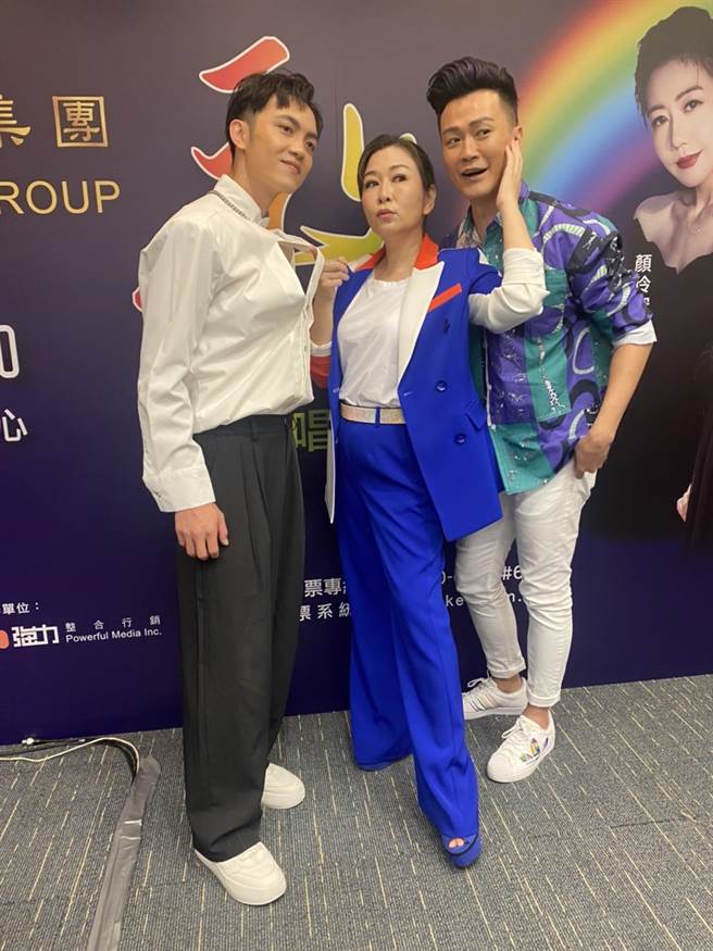 林俊逸（右起）、张秀卿、郭忠佑将在台北国际会议中心开唱，3日举办记者会。（许雅淳摄）