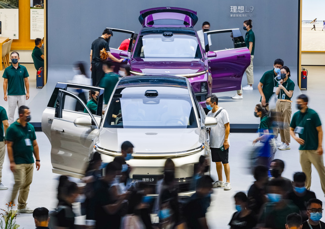 由于目前中国新能源车市场在全世界新能源车销量超过一半，中国区新能源车销量前20几乎等同于全球前20。（图／新华社）