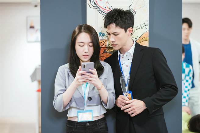 王敏淳計劃讓謝祖武送喝醉的王宇婕回家。（TVBS提供）