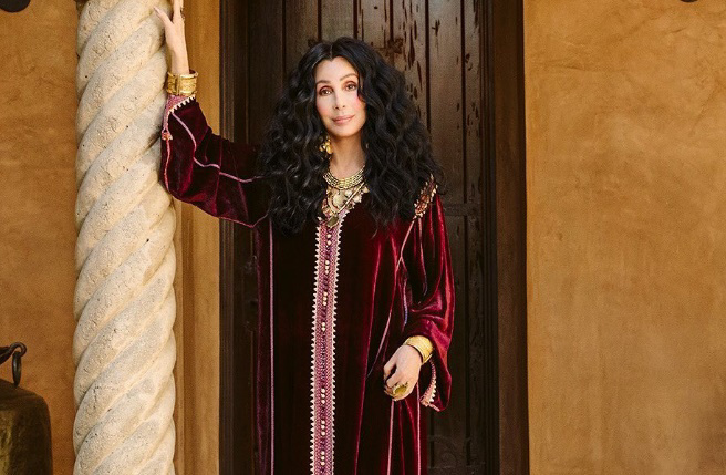 资深女星雪儿演出《舞娘俱乐部》红遍全球。(cher IG)