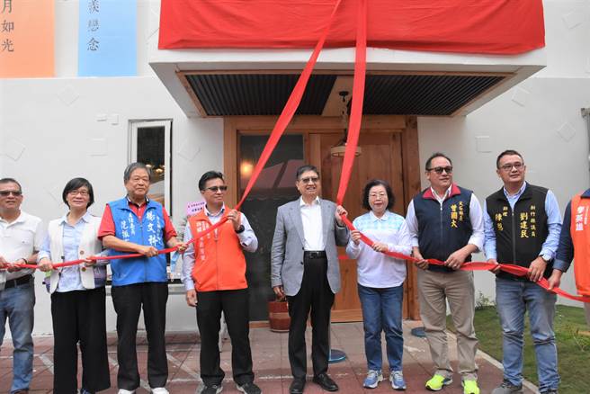 尖石秀峦温泉会馆歷经波折，等待多年终于开幕了。（新竹县府提供／邱立雅竹县传真）