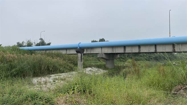 位于台南市道165线上的青叶桥，是往返白河和东山的重要联络道。（张毓翎摄）