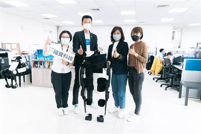 民進黨新竹市長候選人沈慧虹日前參訪福寶科技，並就社福、身心障礙、早療等議題交流。（沈慧虹團隊提供／王惠慧新竹傳真）