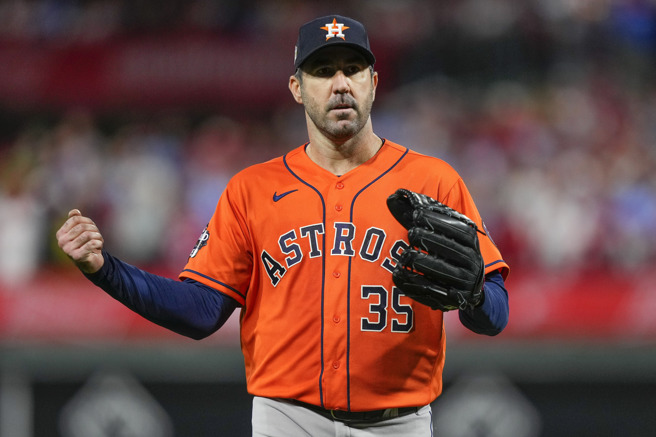 挺过被首局首打席全垒打的压力，韦蓝德越投越稳，最后成功拿下世界大赛首胜。(美联社)