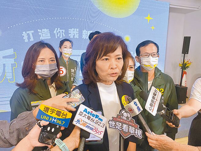 沈慧虹炮轟高虹安不要總以國家機器打壓、特定政黨抹黑的說法，掩蓋遊走法律邊緣的事實。（陳育賢攝）