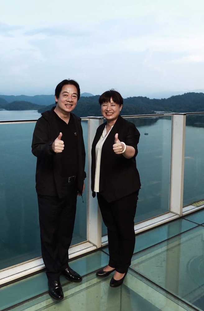 副总统赖清德（左）、民进党南投县长候选人蔡培慧（右）。（图／取自蔡培慧脸书）