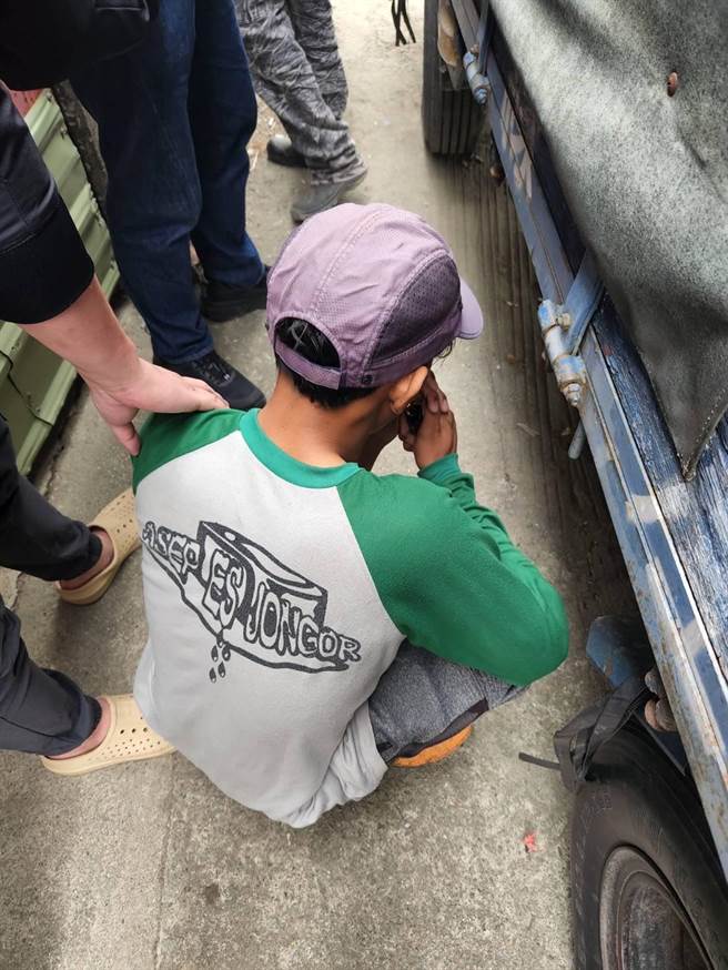 移民署查获从澎湖落跑的印尼失联移工。（移民署提供）