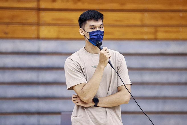 谢宗融在今天新球季开幕战全场都没有任何出手纪录。(取自富邦勇士脸书粉丝团)