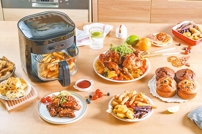 擁有one-meter玻霸鍋，各式美味料理秒上桌，幸福人生，從滿足味蕾開始。圖／業者提供