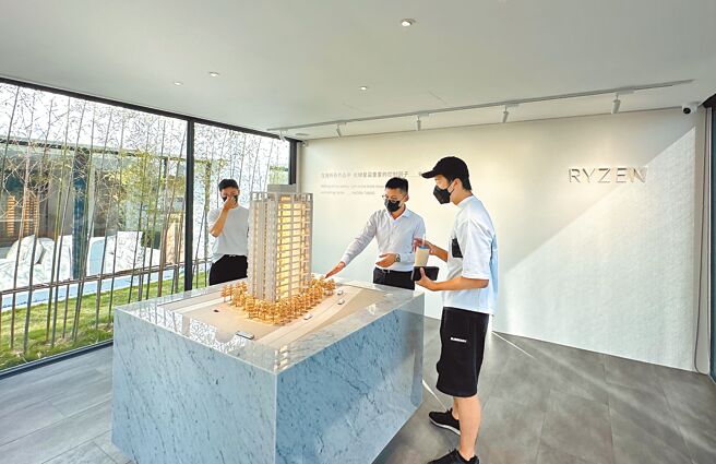 「睿向大涵」，全案皆由宝玺建设原班人马操刀，于10月上旬开放预约。（业者提供）