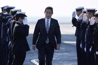 日本國際海上閱兵登場 岸田登艦再度譴責北韓