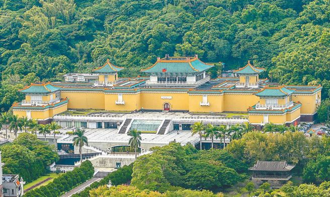 故宫院藏「黄河兰州浮桥图」毁损一事 清查后公布结果（本报资料照片）