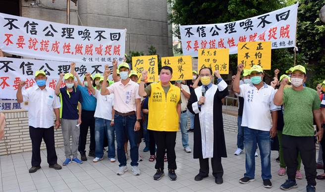 长治乡长选举暴力，现任乡长古佳川提告对手黄志仁违反选罢法。(林和生摄)