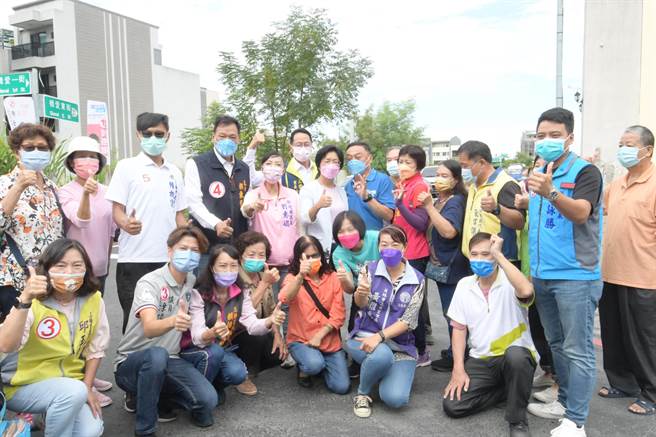 王惠美表示，在现勘时有民眾反映希望增设交通号志，这部分会再请相关单位进行会勘，让交通更完善，让用路人更安全。（县府提供／吴建辉彰化传真）