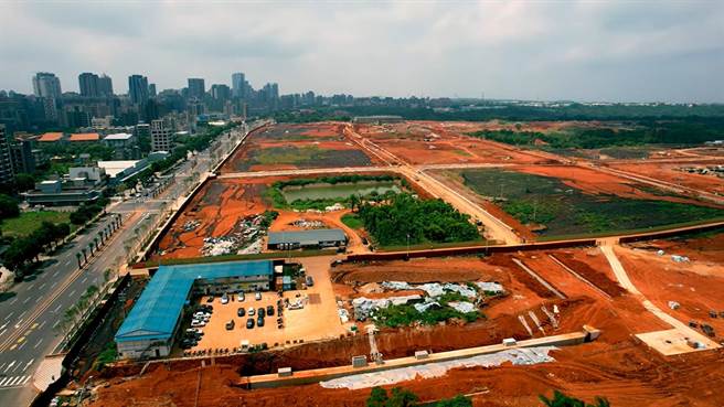 新北市经发局为鼓励企业根留新北，促进新北产业经济发展投资布局，本月18日至19日将在林口南势活动中心举办「2022林口工一土地招商媒合会」。（经发局提供）