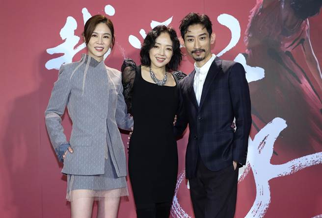 谢盈萱、许芳宜、陈竹升出席《我心我行》首映会。（陈俊吉摄）