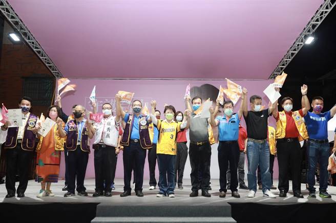 盧秀燕競選總部舉辦獅子會後援會成立活動，獅友們到場力挺，場面熱鬧。（盧秀燕競選總部提供）