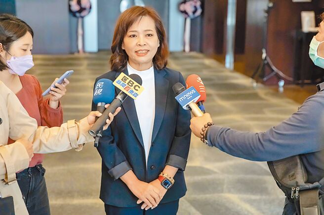 民进党新竹市长候选人沈慧虹表示，新竹市民无法接受政党利益交换，某些人为了2024大选无所不用其极、眉来眼去，把新竹市民当交易筹码。（王惠慧摄）