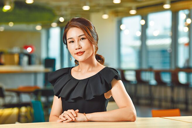 Yahoo奇摩電子商務行銷部資深總監賴美均