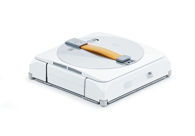 ECOVACS全新的GLASSBOT W1 PRO擦窗机器人推出双11预购优惠，享早鸟价1万3900元，更在13日前推出预购即送GLASSBOT专用清洁剂。（ECOVACS提供）