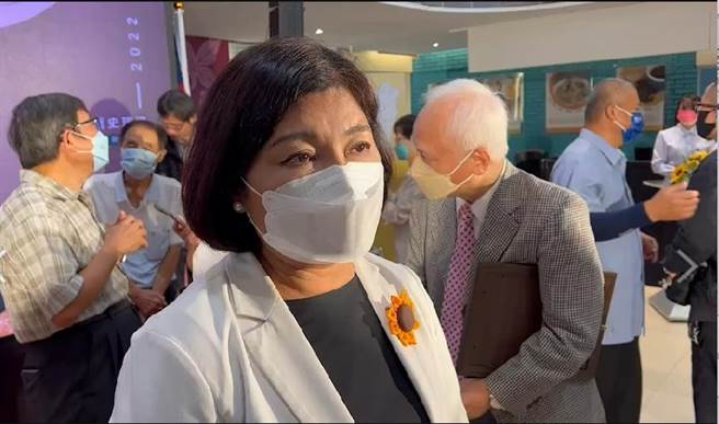 關於立委是否應辭職參選一事，張麗善8日受訪表示，誠實是面對政治與感情最好對策。（周麗蘭攝）