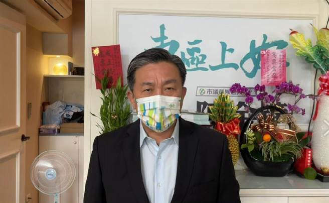 民进党立委王定宇指出，这已涉及贪瀆、诈领或压榨员工，非社会自有公评，而是触碰到了法律界线。（取自王定宇办公室）