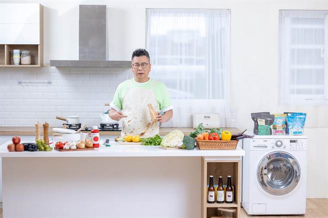 沈玉琳以宠妻、宠女闻名。（豪洗洗衣球提供）