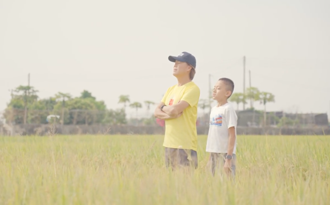 董事长乐团吉董邀你一起，「彰化玩三铁」用脚体验彰化的美好（图撷取自/董事长乐团MV影片）