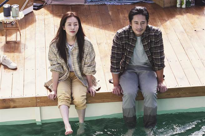 《Yonder》找來申河均（右）和韓志旼飾演夫婦。（friDay影音提供）
