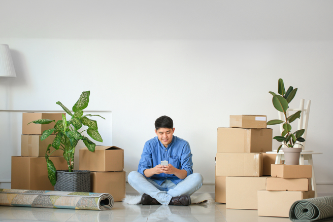 双子座、射手座、牡羊座时常花钱不手软，认为金钱就是要拿来花的，不太会去在乎价钱，因为快乐永远比任何事情都来得重要。（示意图／Shutterstock）