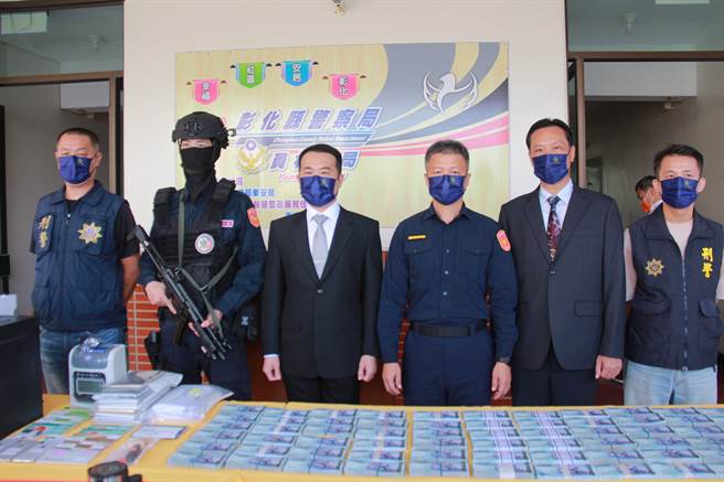 彰化县刑大大队长许忠彦表示，彰化县警察局各分局从今年7月起执行「旅馆、民宿、出租套房等住宿处所」清查工作，每周清查辖区200余处住宿场所。（吴建辉摄）