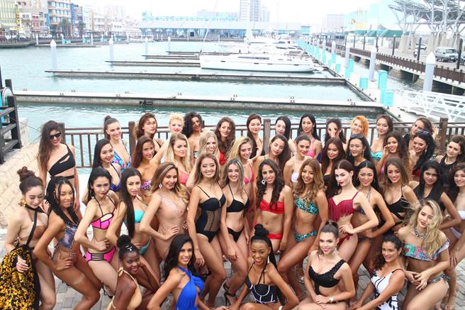 2018全球旅游慈善皇后等多个案件，遭交通部不予核销退回，事后陈光復卸任转身走人，县府员工还要写一堆检讨报告说明。（张茂雄摄）