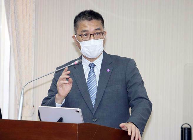 徐国勇多年前饮宴照外流遭炒作 ，媒体人韦安斥「 最没问题的照片竟被无限上纲」。(中时资料库)