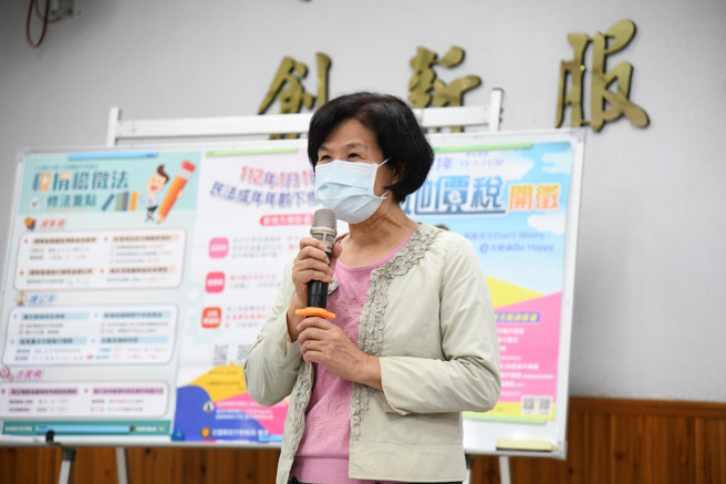 花蓮縣地方稅務局副局長廖美惠表示，縣長徐榛蔚相當重視縣府公共政策和各局處新聞撰稿品質，希望就由媒體人分享危機處理及增進新聞寫作心得，藉此提升同仁認識媒體，與深化公共服務品質。(戴志揚翻攝)