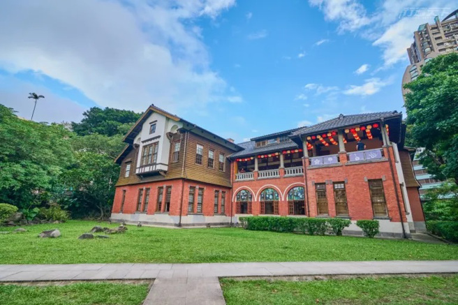 北投温泉博物馆原为日治时期的公共浴场。 （图/ 行遍天下）