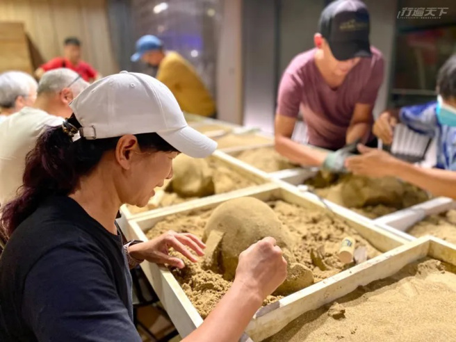 沙雕体验课。（图/ 行遍天下）