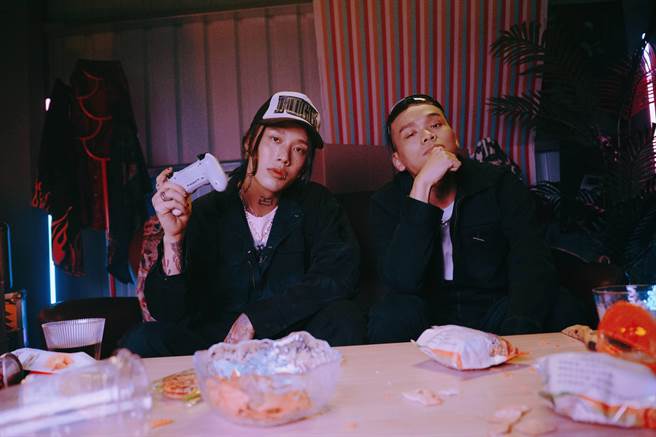 Barry Chen邀Marz23合作新歌。（華納音樂提供）