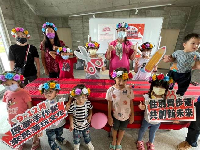 新竹市政府自今年9月起於那魯灣文化聚落舉辦「原夢手作營」，廣受市民好評。（新竹市政府提供／陳育賢新竹傳真）