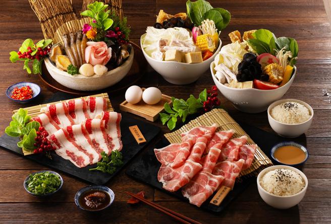 Global Mall屏东市店的秋风轩mini 爆肉奔牛双人套餐，原价1288元，优惠价1111元。（Global Mall提供）