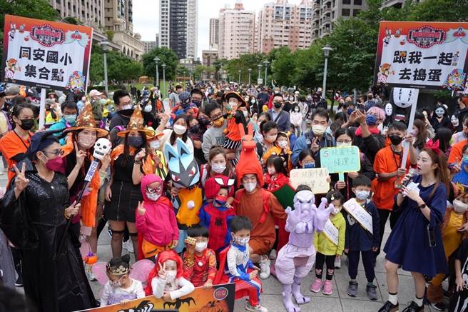 2022桃园万圣城10天活动破纪录涌入逾42万人次，成功打造「桃园万圣城」品牌。(蔡依珍摄)