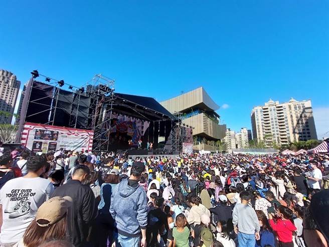 2022桃园万圣城10天活动破纪录涌入逾42万人次，成功打造「桃园万圣城」品牌。(蔡依珍摄)