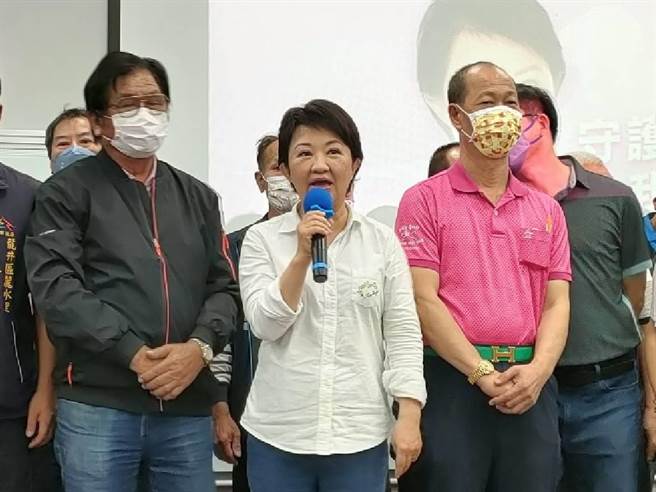 卢秀燕强调，「信用」是政治人物的首要条件，不要说一套做一套，她的政见说出口就一定会实践。（潘虹恩摄）