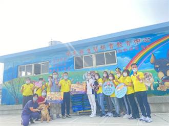 鍾東錦太太捐助貓、狗糧 幫先生喊推動慢城寵物休閒園區