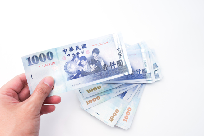 生肖豬、生肖狗、生肖馬、生肖猴、生肖牛有機會在這五年內擺脫大環境牽制，趁勢而起，財運方面也將收穫滿滿，賺取大把鈔票。（示意圖／Shutterstock）
