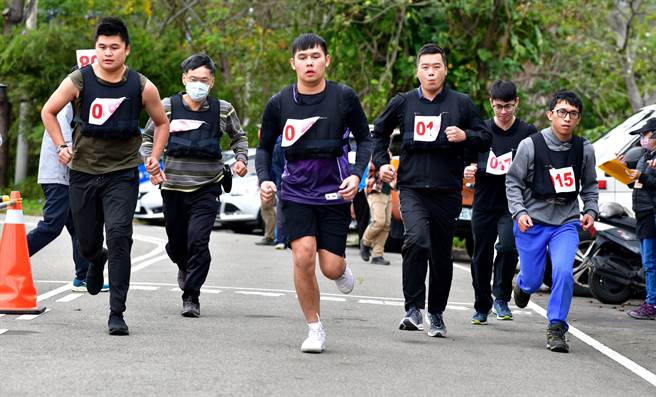 2023年农委会林务局森林护管员（巡山员）甄试，将于今年11月14日开始报名。（林务局提供／林良齐台北传真）