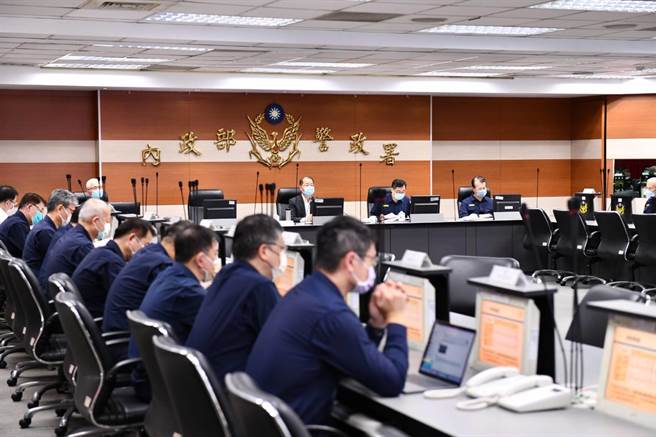 全國選舉指揮所10日同步開設，由署長黃明昭親自主持。（翻攝照片／林郁平）