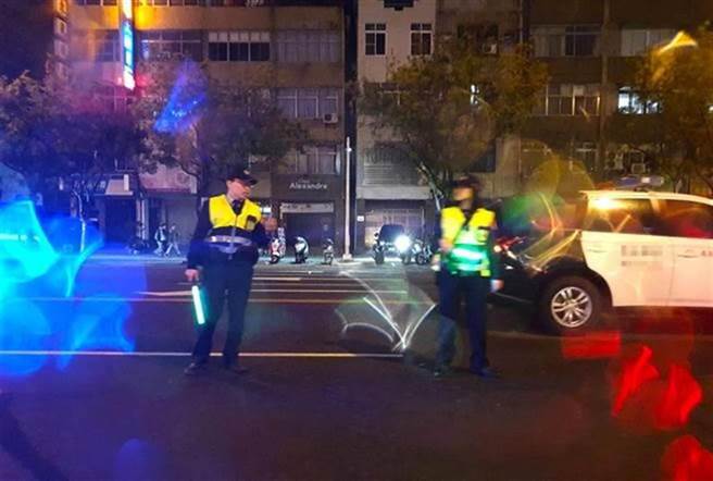 高雄酒驾惯犯张姓男子遭裁罚54万元故意不缴，遭法务部执行署高雄分署，强制查封其不动产、扣押农会存款。（本报资料照）