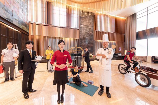 福容大飯店擴大徵才，預計招募超過500個職缺，基本薪資3萬以上。（福容大飯店提供）