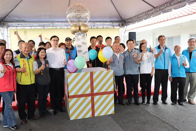 打开出矿坑活动揭开序幕。（苗栗县政府提供／李京升苗栗传真）